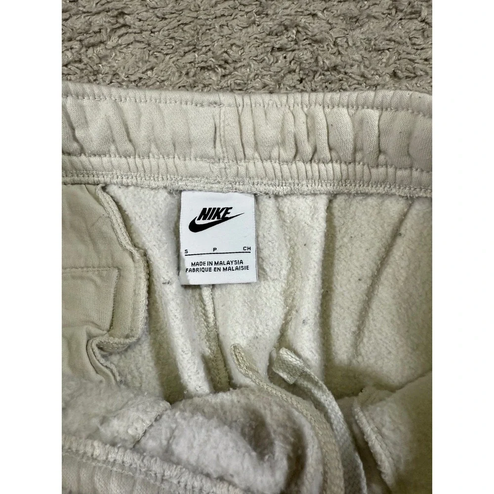 Nike Sportswear Club‎ Fleece Joggers Cream Sweatpants Athleisure Loungewear S